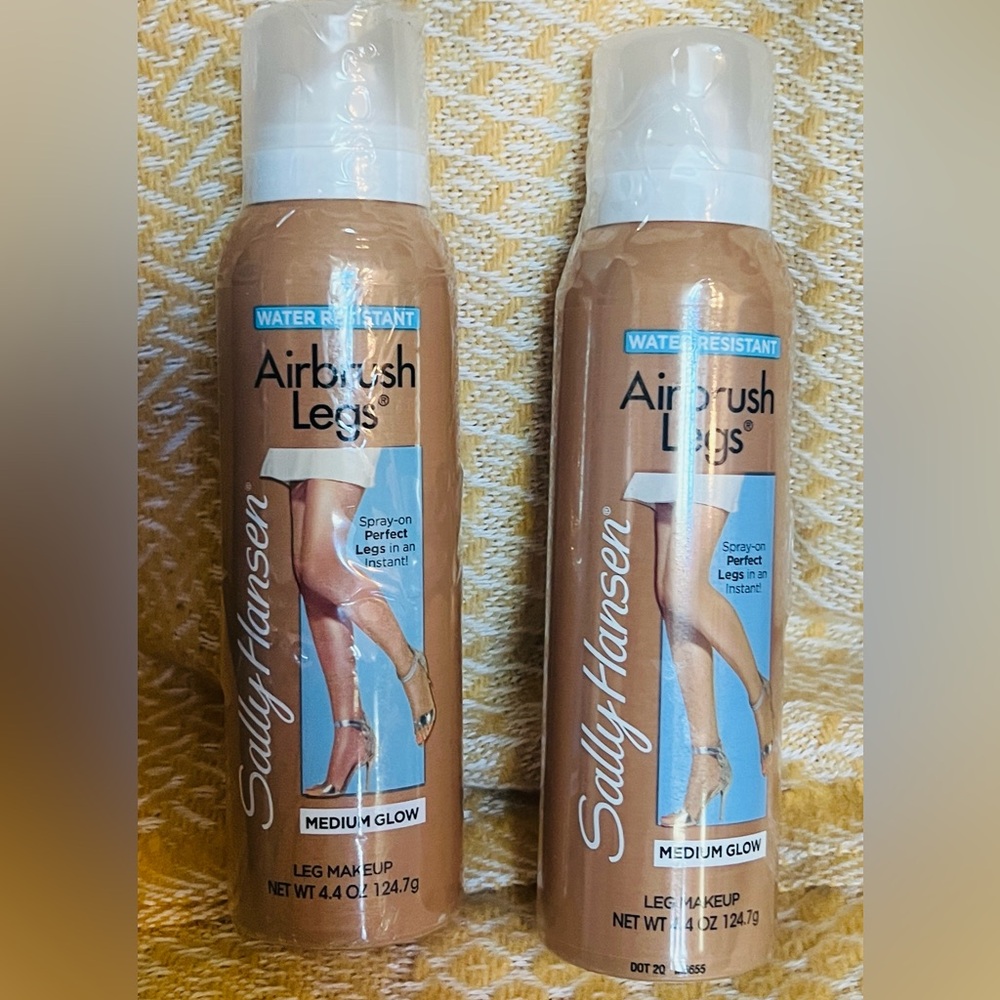 2 cans Sally Hansen Air Brushed Medium Glow